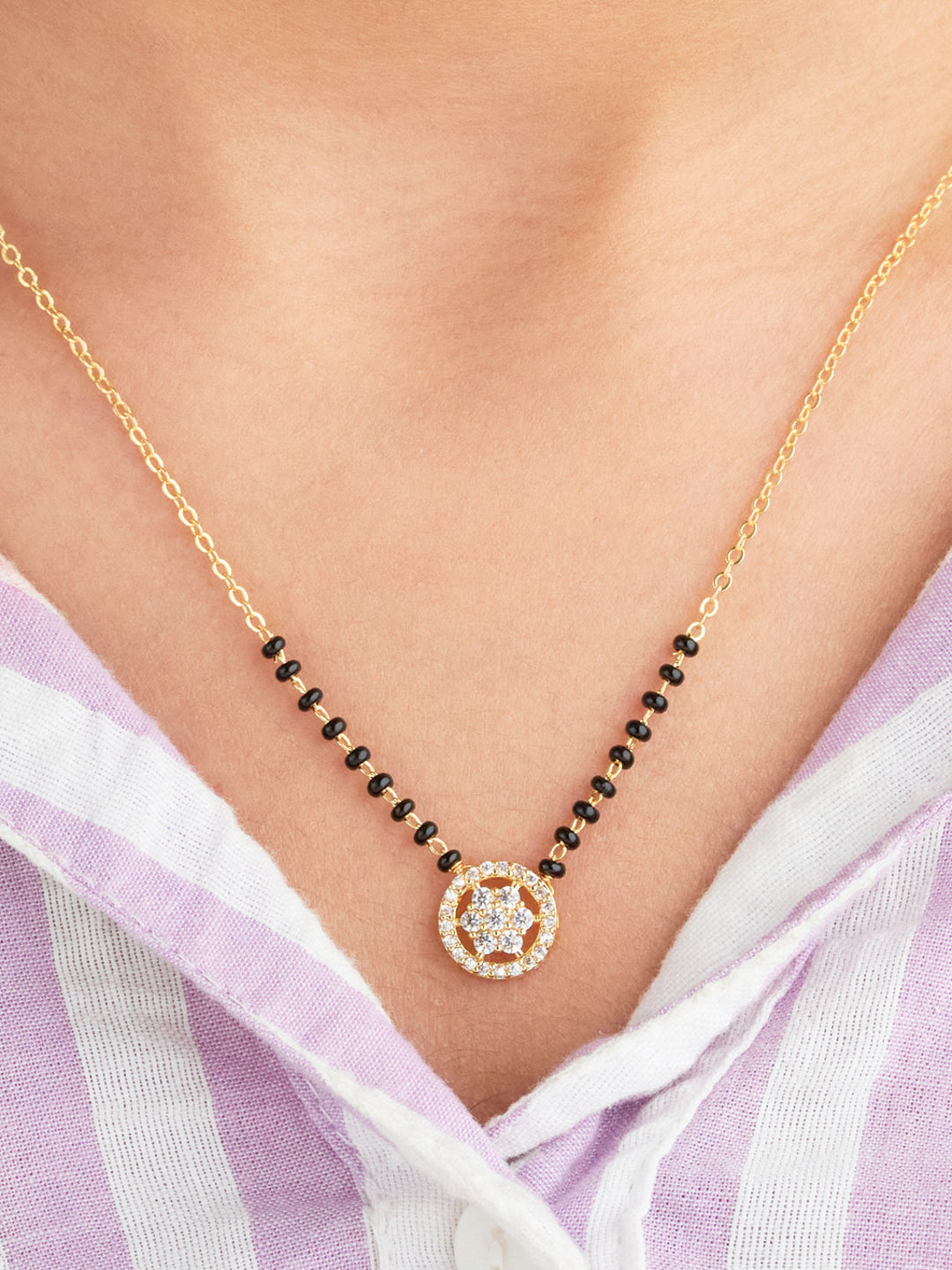 Floral Halo Charm Mangalsutra